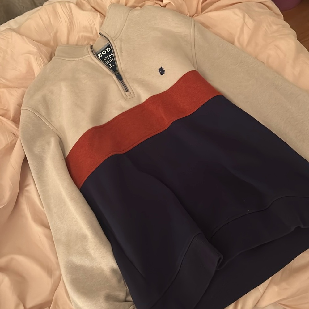 IZOD Advantage Performance. Cream/Blue - M